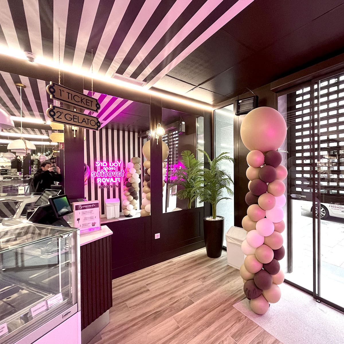 reforma integral heladeria madrid estudio arquitectura entrada local